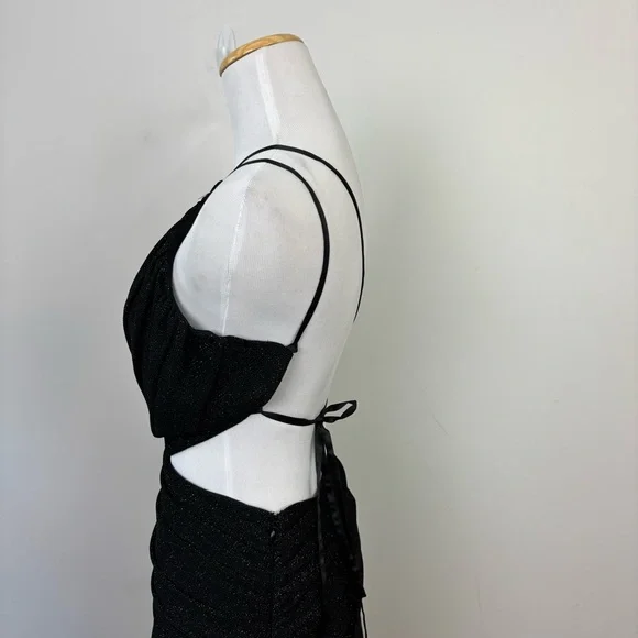 Michael Costello Revolve Fairleigh Gown Black Cutout Metallic Thread Size Small - Picture 10 of 11